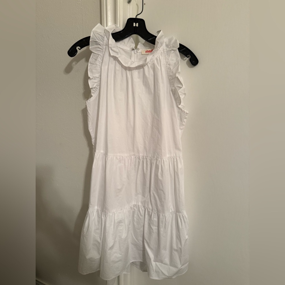 White ruffle dress🤍
